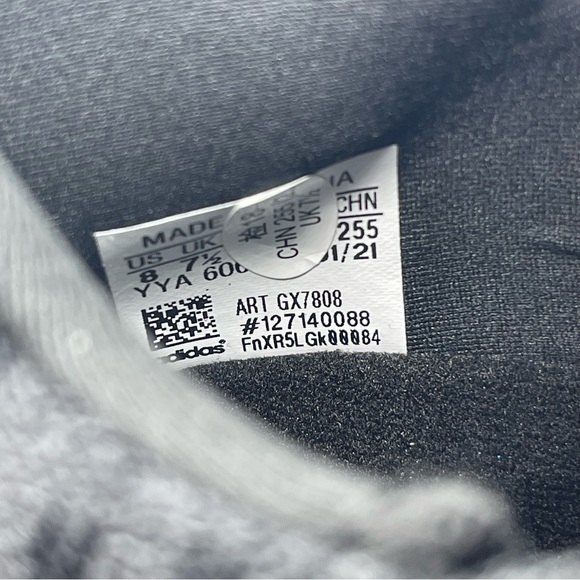 Adidas UltraBoost CC_1 DNA Running Shoes Black Hazard Blue GX7808 Men’s Size 8 - Picture 10 of 10